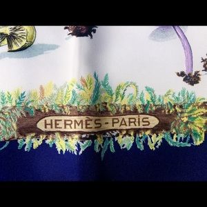 Hermès Scarf $ Box